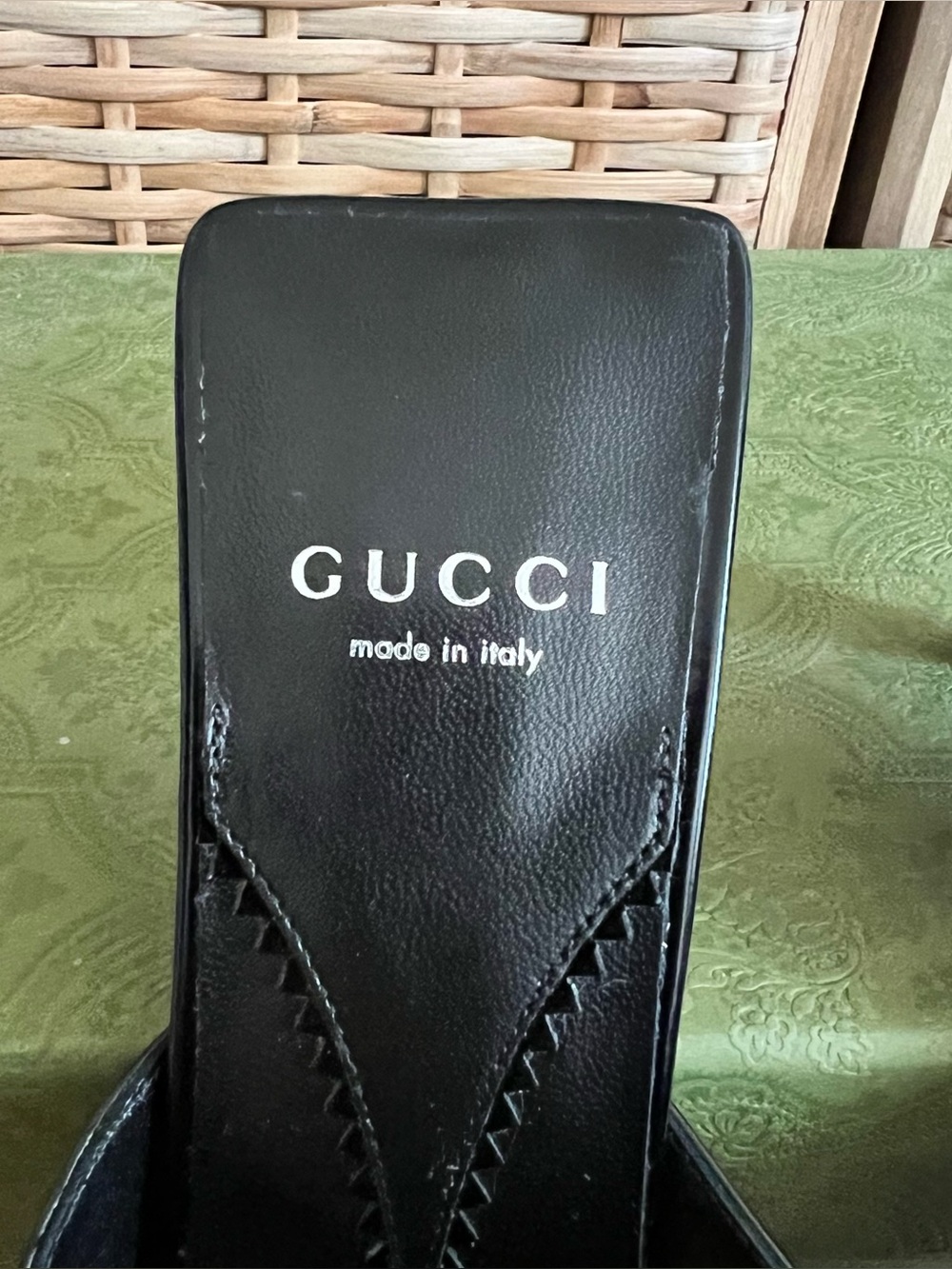 Gucci horsebit black patent leather thong kitten sandals 40 10 NEW - Picture 11 of 14